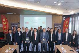(Swinburne University of Technology malaysia)